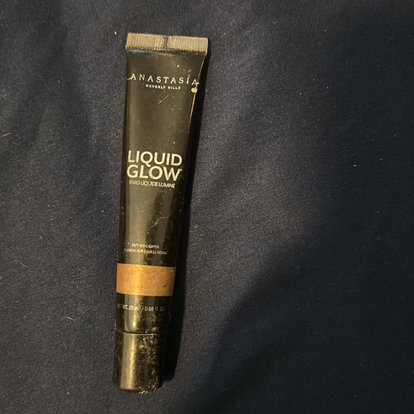 Juvia’s Palace & Smashbox Makeup Bundle - Picture 15 of 16